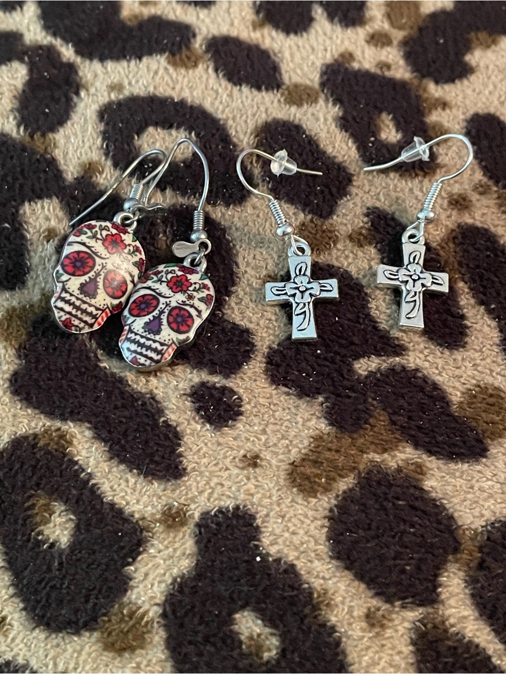 Sugar Skull & Cross Dangle Earring Set - Red, Black, Silver